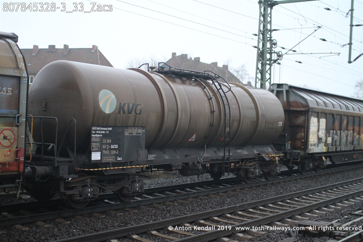 807845328-3_33_Zacs.JPG